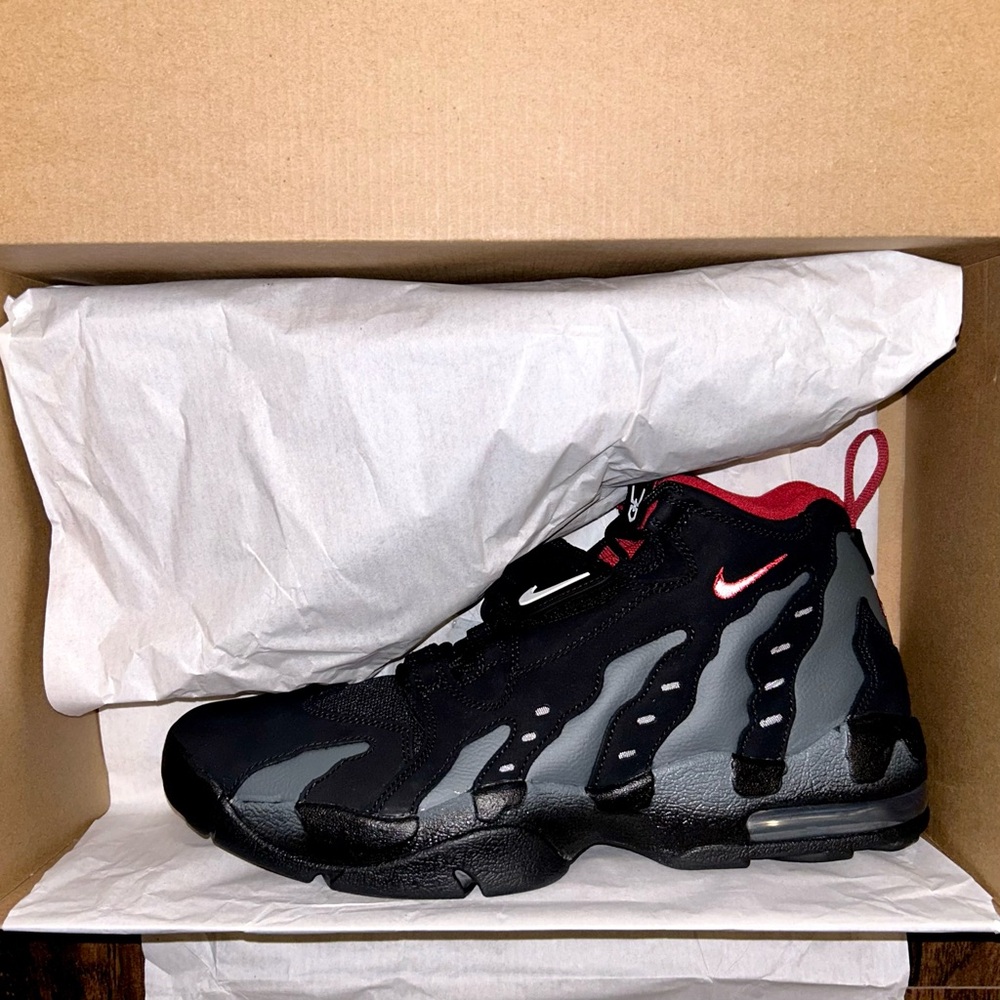 Brand New Nike Air DT Max ‘96 “Falcons”